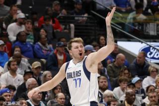 门将缺席的 门将缺席的