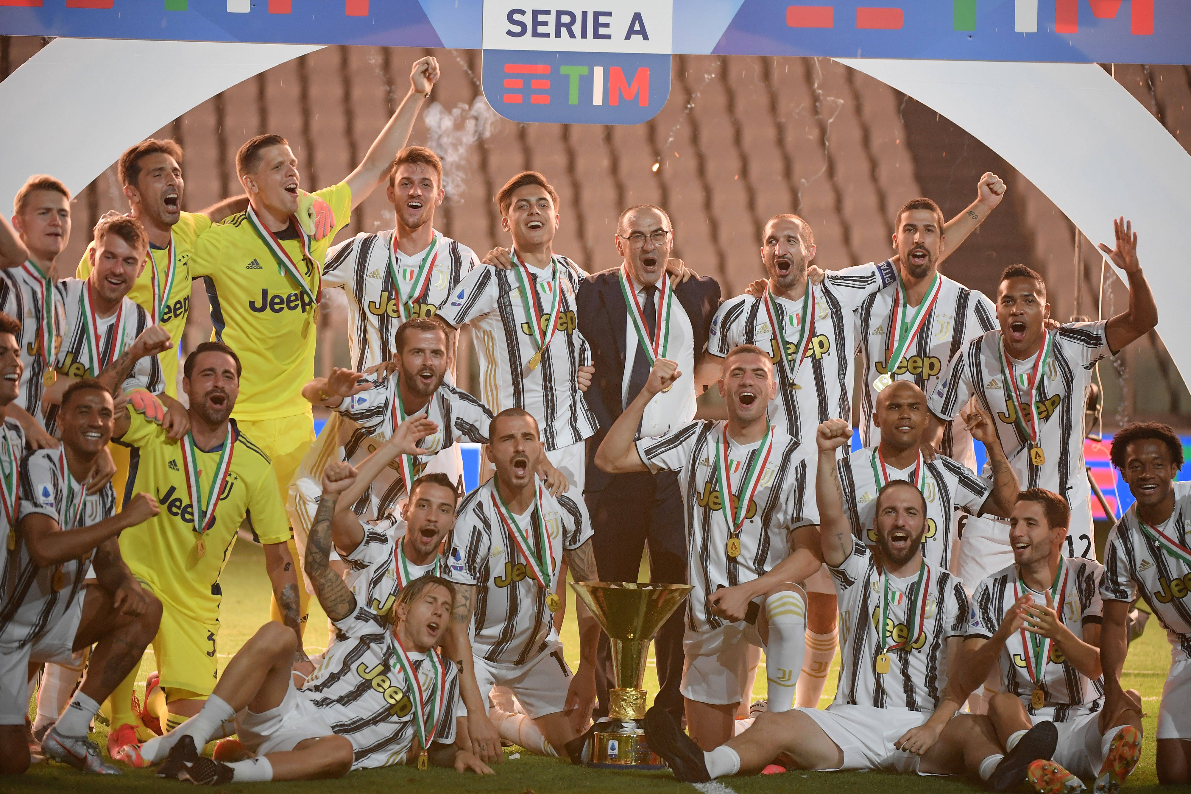 他展现了极 他展现了极